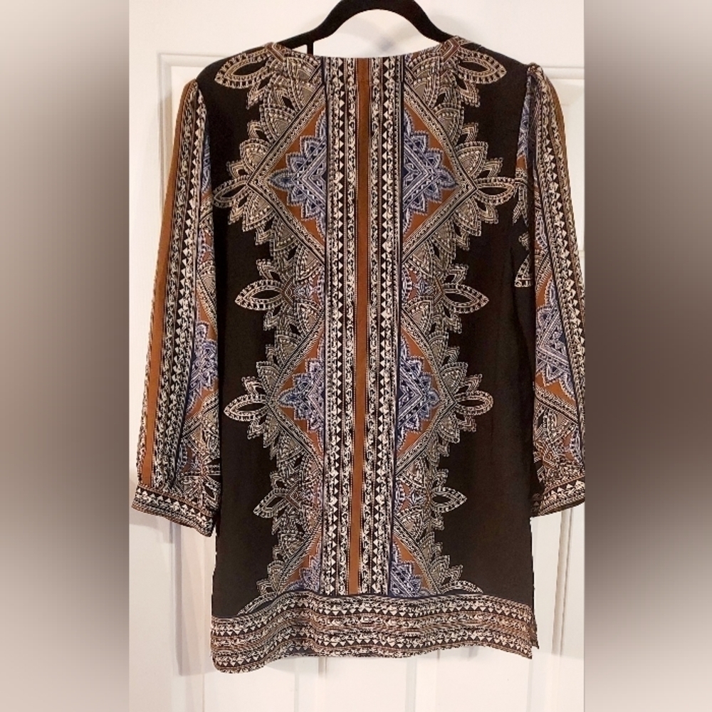 Anna Grace Multicolor Tunic Top 3/4 sleeves. - Picture 3 of 3
